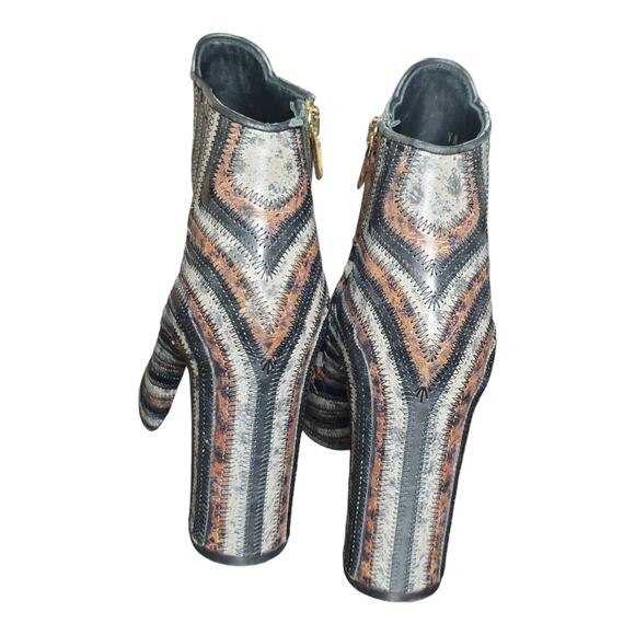 Salvatore Ferragamo Zig Zag Stitch Leather‎ Booties Ankle Boots Tricolor - Picture 10 of 11